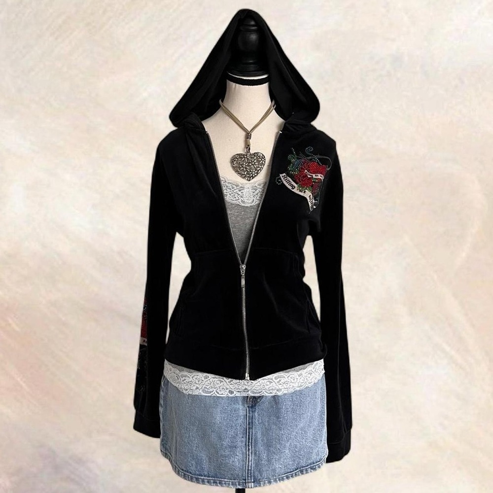 SOLD ❤️ Bus Stop Black Velvet Hoodies with Cute Graphics